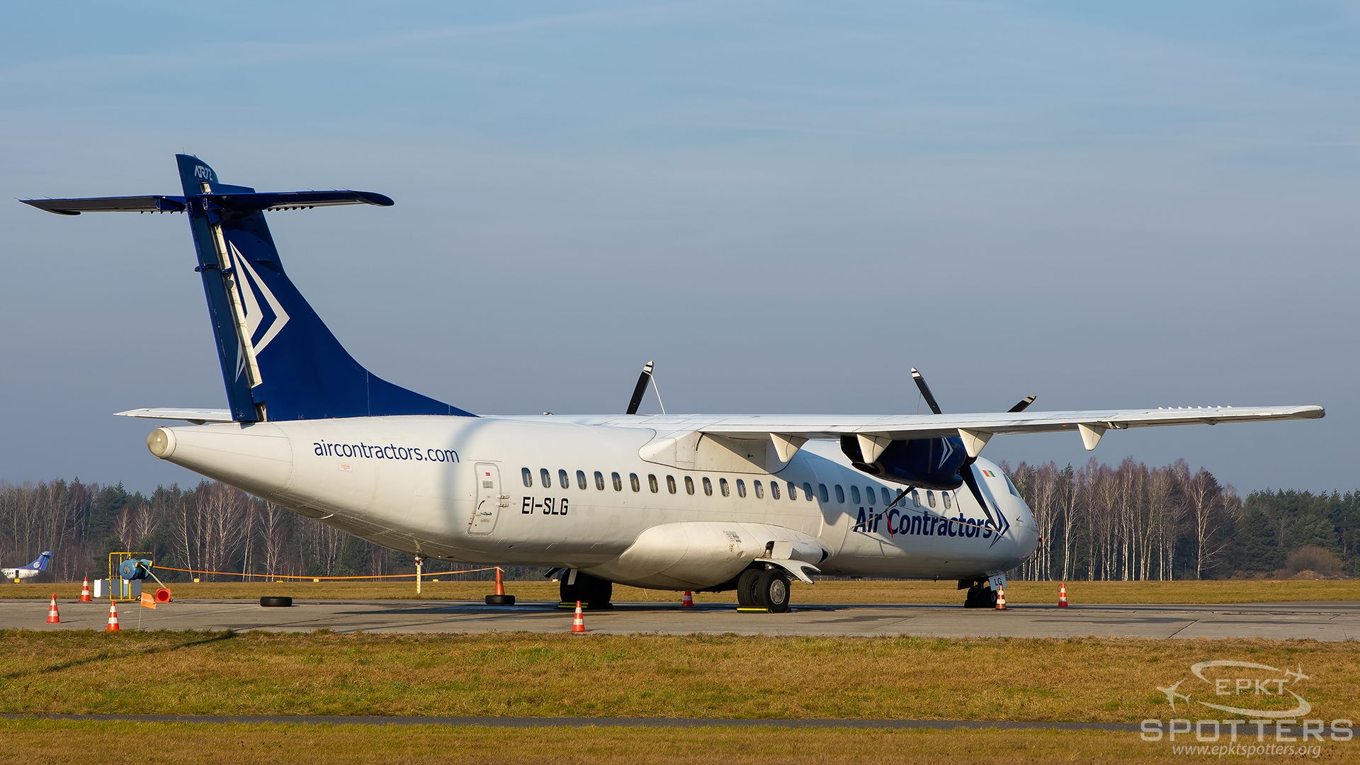 EI-SLG - ATR 72 -202(F) (Air Contractors) / Pyrzowice - Katowice Poland [EPKT/KTW]