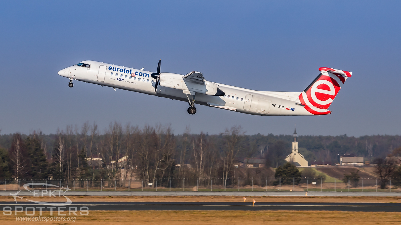 SP-EQI - Bombardier Dash 8 -Q402NextGen (LOT) / Pyrzowice - Katowice Poland [EPKT/KTW]