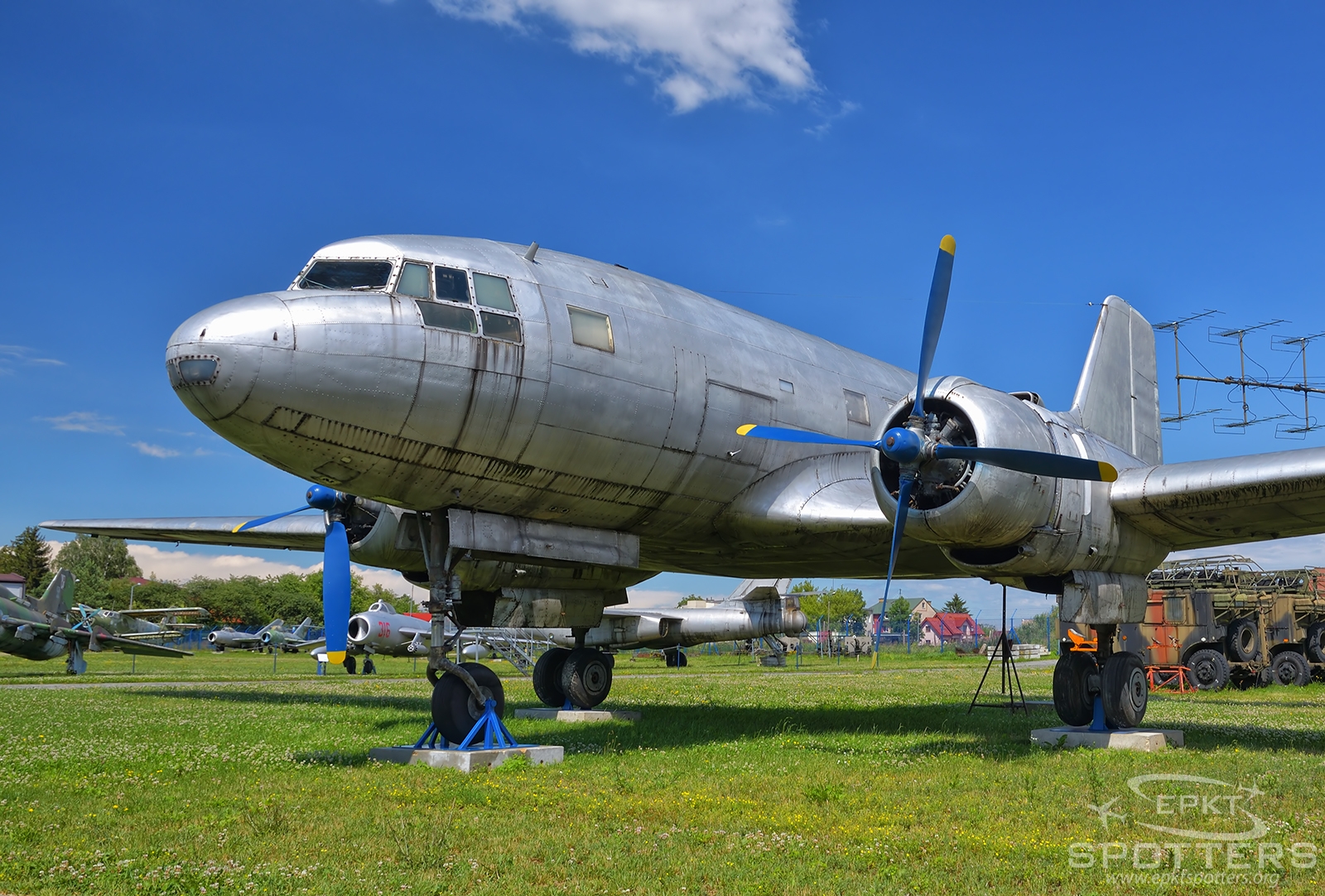 0916 - Ilyushin Il-14  (Poland - Air Force) / Deblin - Deblin Poland [EPDE/]