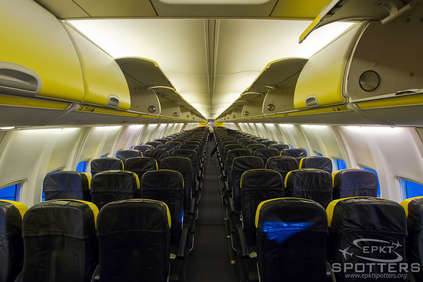 EI-DCK - Boeing 737 -8AS (Ryanair) / Warsaw-modlin - Modlin Poland [EPMO/WMI]