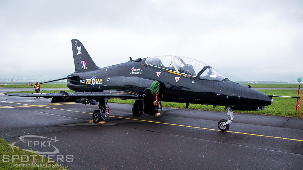XX321 - British Aerospace Hawk  T.1A (United Kingdom - Royal Air Force (RAF)) / Zeltweg - Zeltweg Austria [LOXZ/]