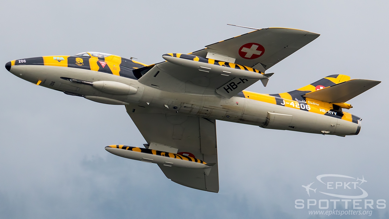 HB-RVV - Hawker Hunter T.68 (Hunter Flying Group) / Zeltweg - Zeltweg Austria [LOXZ/]