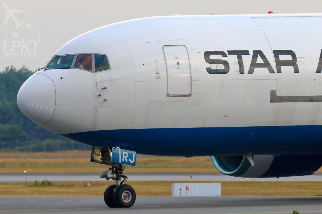 OY-SRJ - Boeing 767 -25E(SF) (Star Air) / Pyrzowice - Katowice Poland [EPKT/KTW]