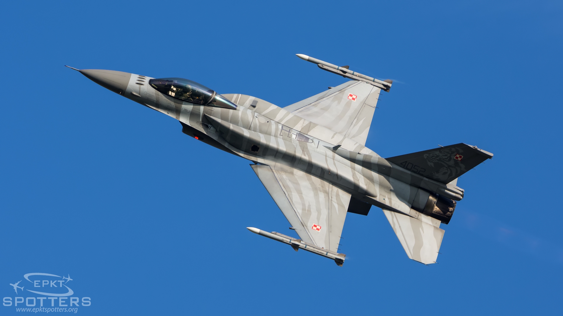 4052 - Lockheed Martin F-16 C Fighting Falcon (Poland - Air Force) / Leos Janacek Airport - Ostrava Czech Republic [LKMT/OSR]