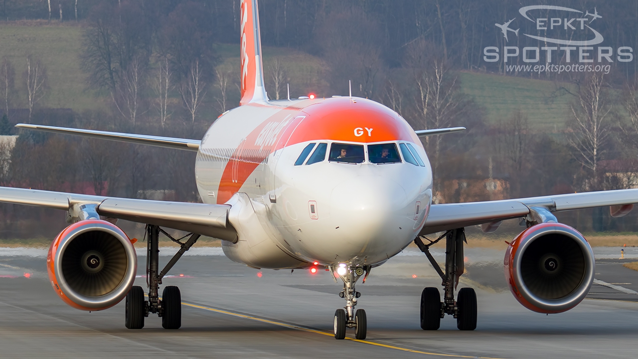 G-EZGY - Airbus A320 -214(WL) (easyJet) / Balice - Krakow Poland [EPKK/KRK]