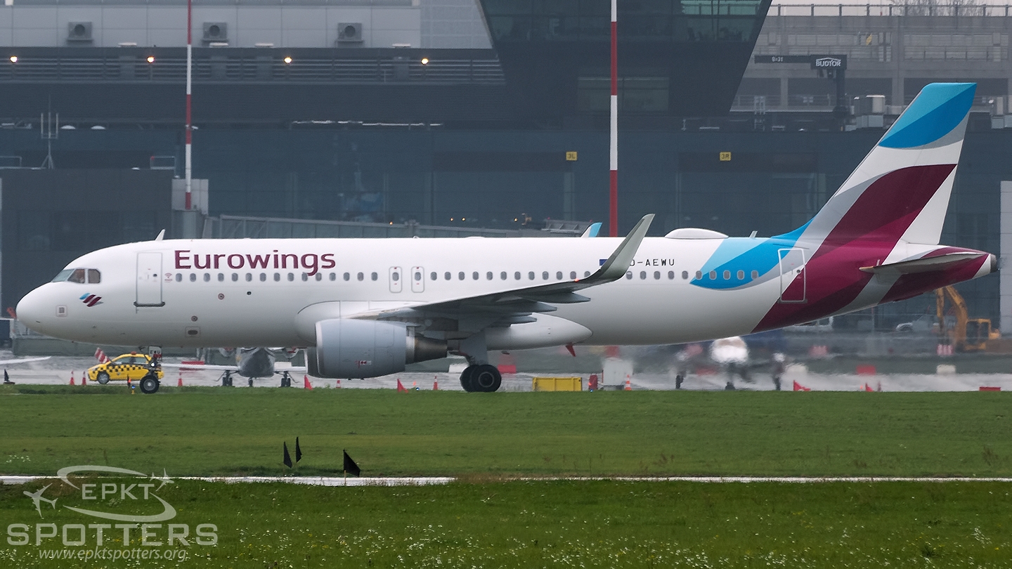 D-AEWU - Airbus A320 -200 (Eurowings) / Balice - Krakow Poland [EPKK/KRK]