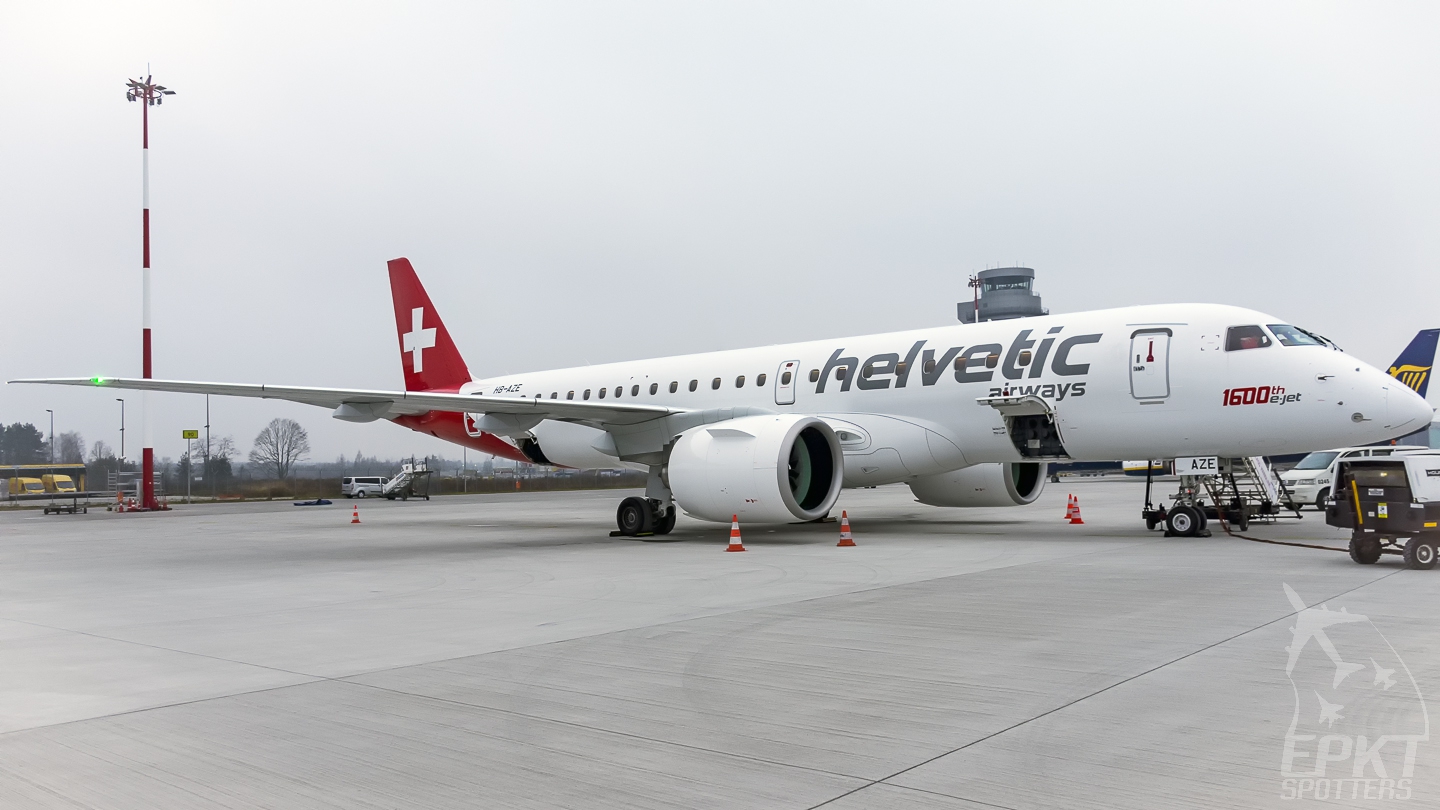 HB-AZE - Embraer 190 -300STD (Helvetic Airways) / Pyrzowice - Katowice Poland [EPKT/KTW]