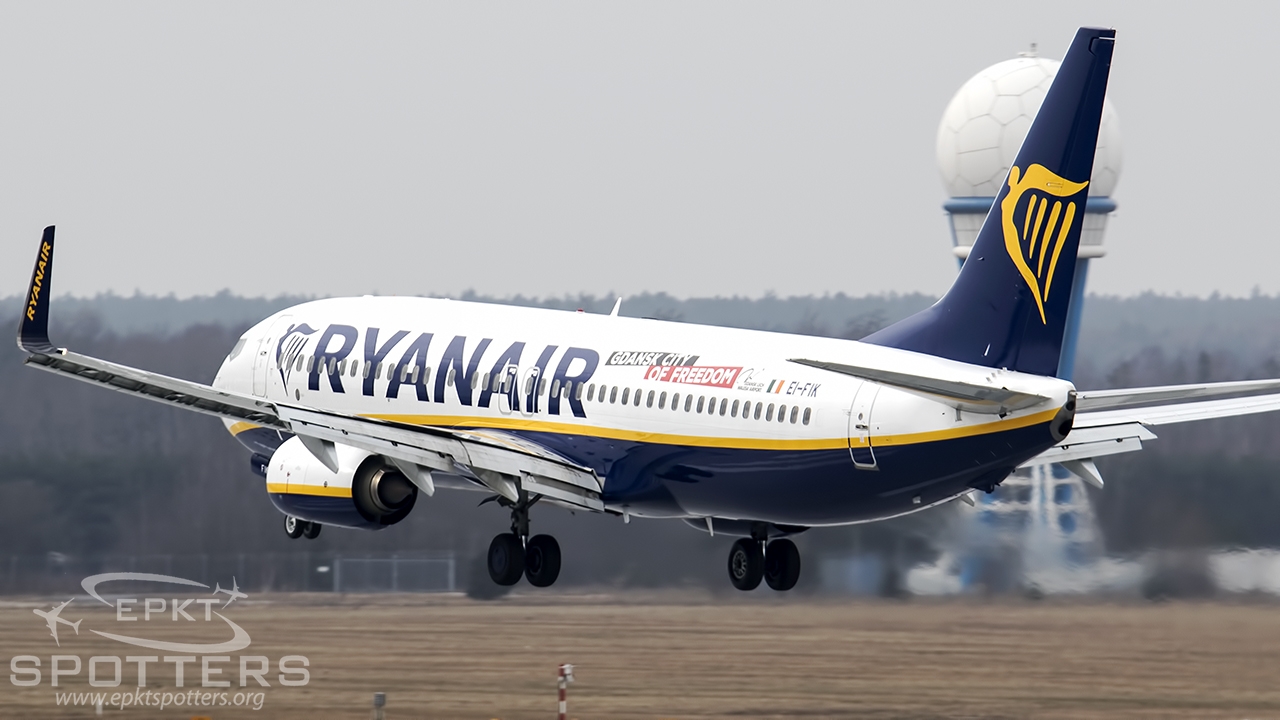 EI-FIK - Boeing 737 -8AS (Ryanair) / Pyrzowice - Katowice Poland [EPKT/KTW]