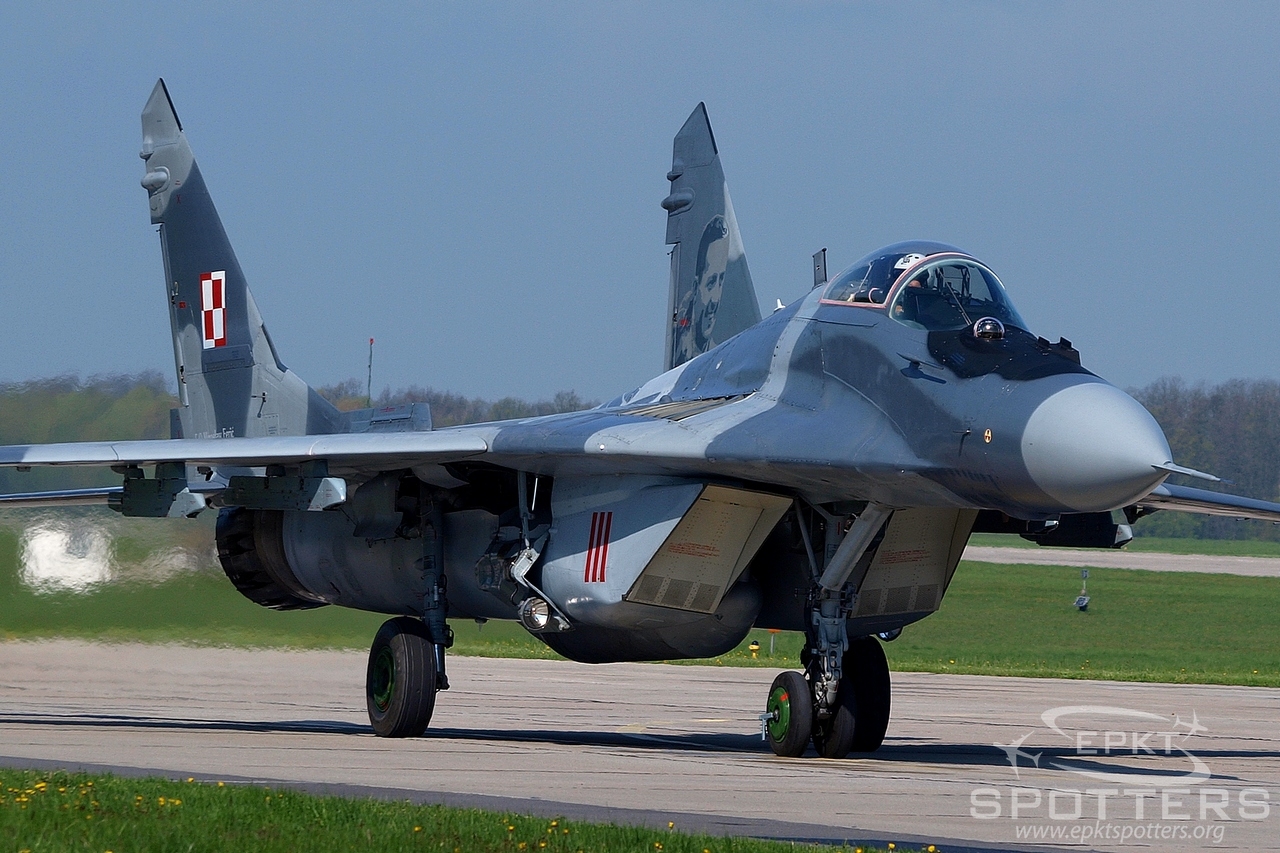 111 - Mikoyan Gurevich MiG-29 A Fulcrum (Poland - Air Force) / 23 Baza Lotnictwa Taktycznego - Minsk Mazowiecki Poland [EPMM/]