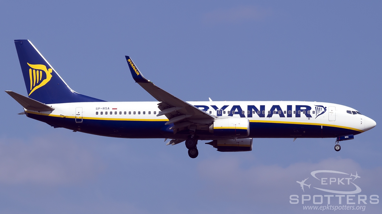 SP-RSA - Boeing 737 -8AS (Ryanair Sun ) / Pyrzowice - Katowice Poland [EPKT/KTW]