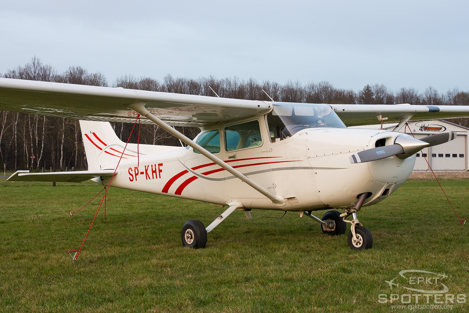SP-KHF - Cessna 172 P Skyhawk II (Private) / Gotartowice - Rybnik - Rybnik Poland [EPRG/]