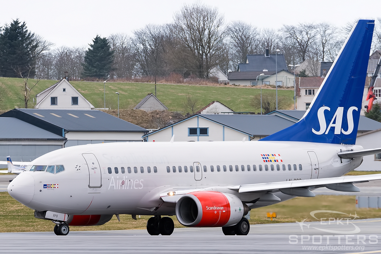 LN-RPB - Boeing 737 -683 (Scandinavian Airlines (SAS)) / Sola - Stavanger Norway [ENZV/SVG ]