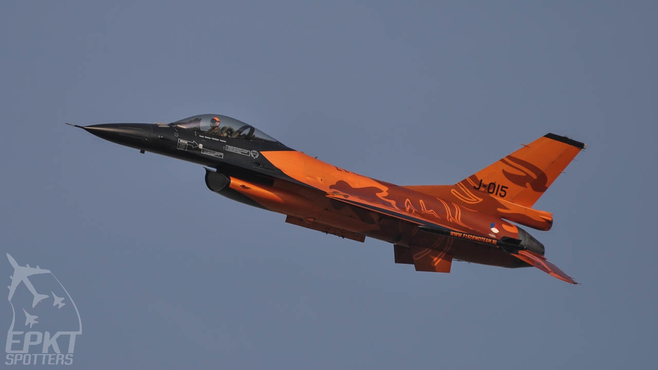 J-015 - Lockheed Martin F-16 AM Fighting Falcon (Netherlands - Royal Air Force) / Leos Janacek Airport - Ostrava Czech Republic [LKMT/OSR]