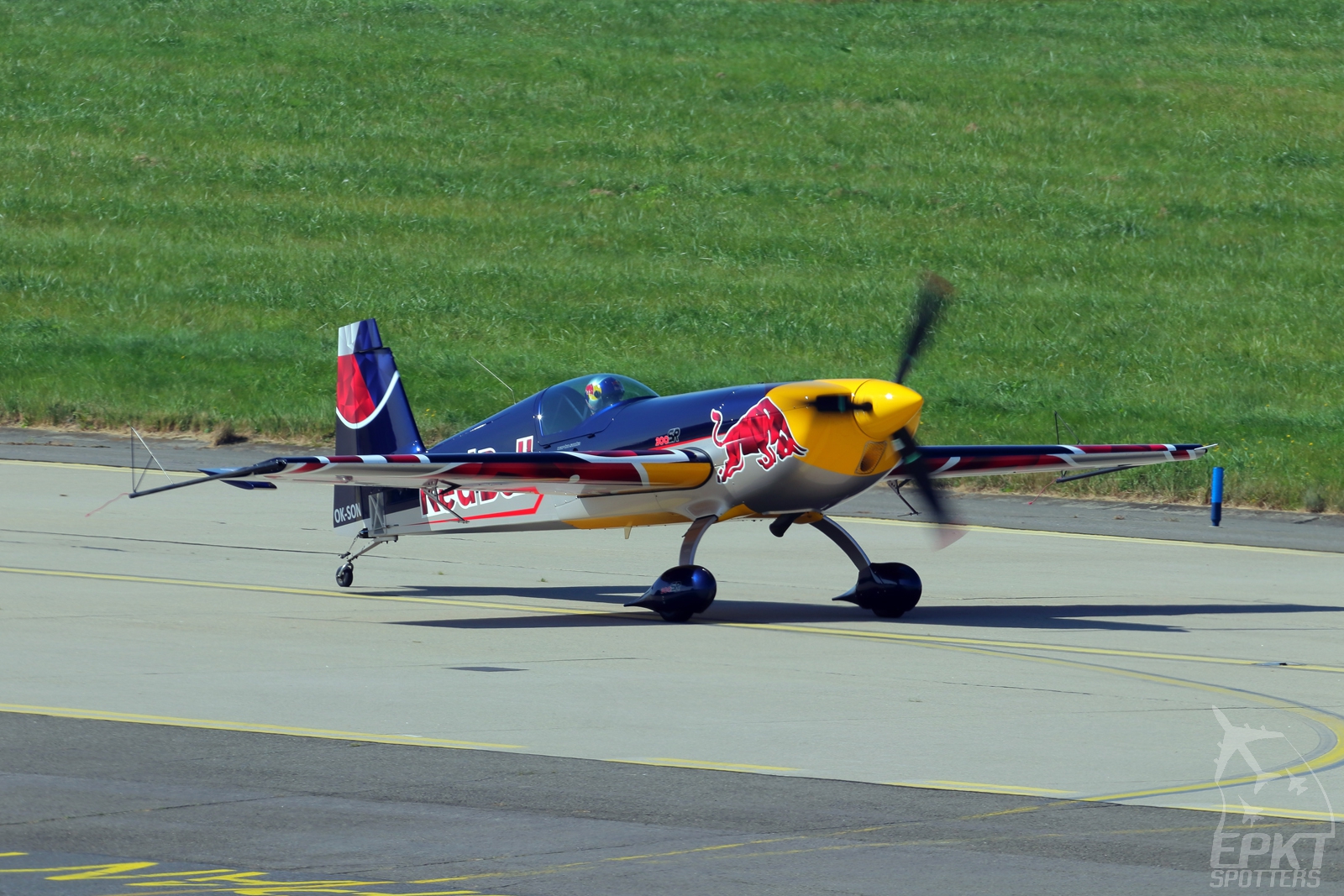 OK-SON - Extra EA-300 SR (Red Bull) / Leos Janacek Airport - Ostrava Czech Republic [LKMT/OSR]