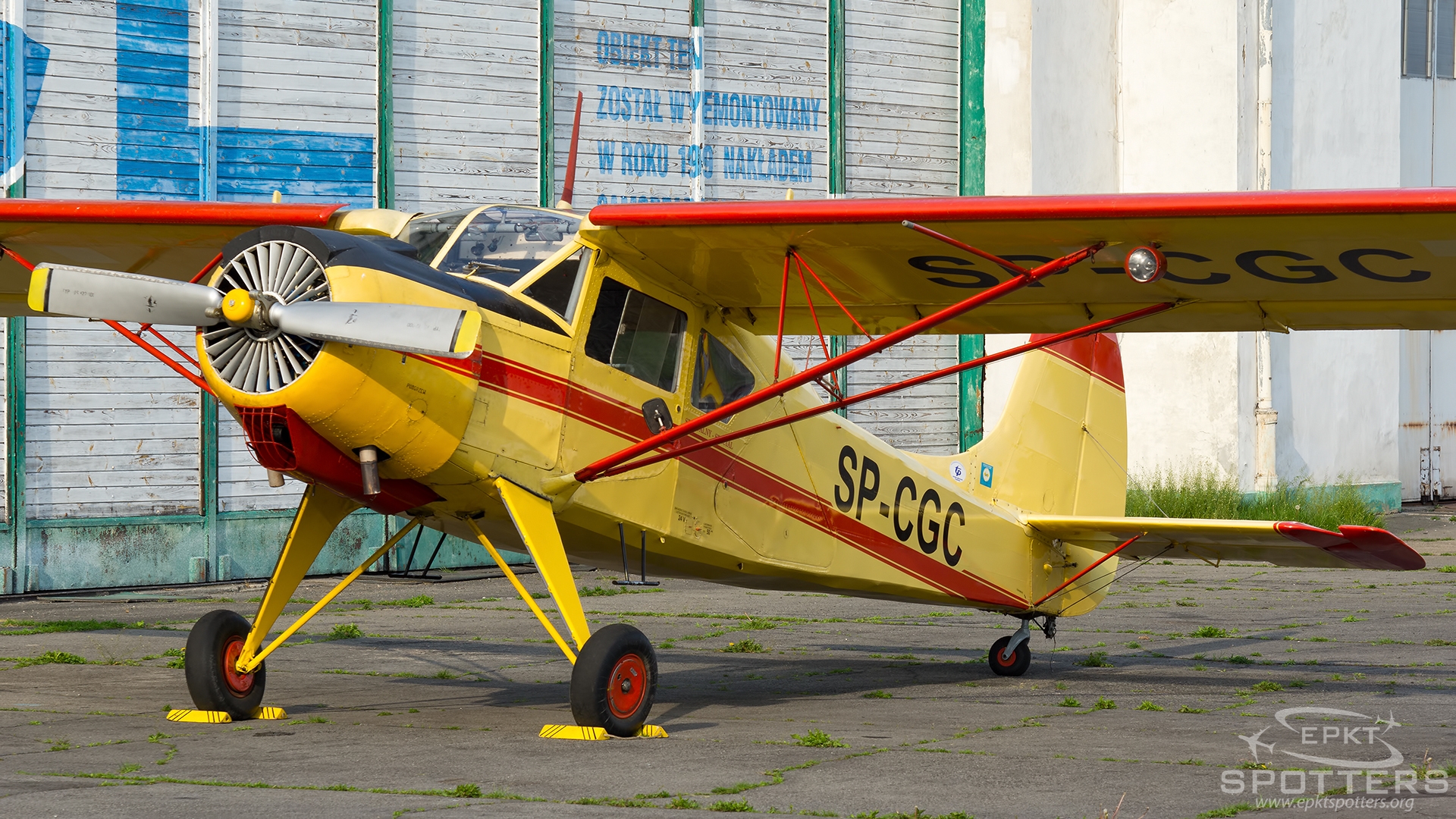 SP-CGC - PZL 101 Gawron  (Aeroklub Gliwicki) / Gliwice - Gliwice Poland [EPGL/]