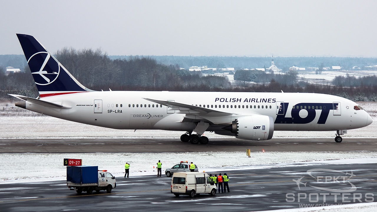 SP-LRA - Boeing 787 -85D Dreamliner (LOT Polish Airlines) / Pyrzowice - Katowice Poland [EPKT/KTW]