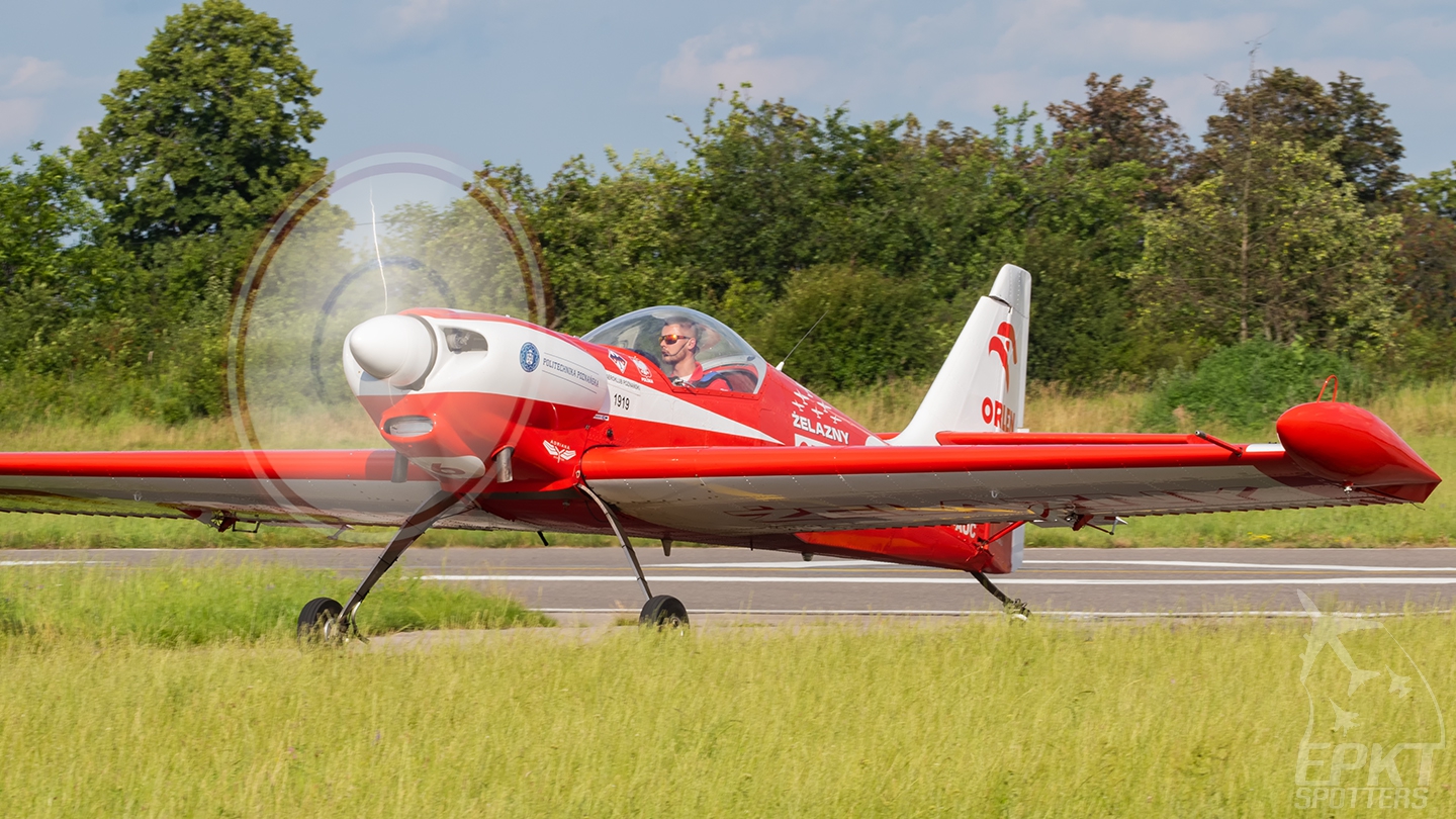 SP-AUC - Zlin 50 LS (Zelazny Aerobatic Team) / Piotrkow Trybunalski - Piotrkow Trybunalski Poland [EPPT/]