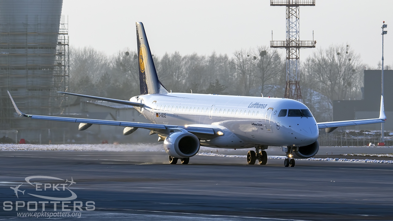 D-AECE - Embraer 190 -100LR (Lufthansa Regional (CityLine)) / Pyrzowice - Katowice Poland [EPKT/KTW]