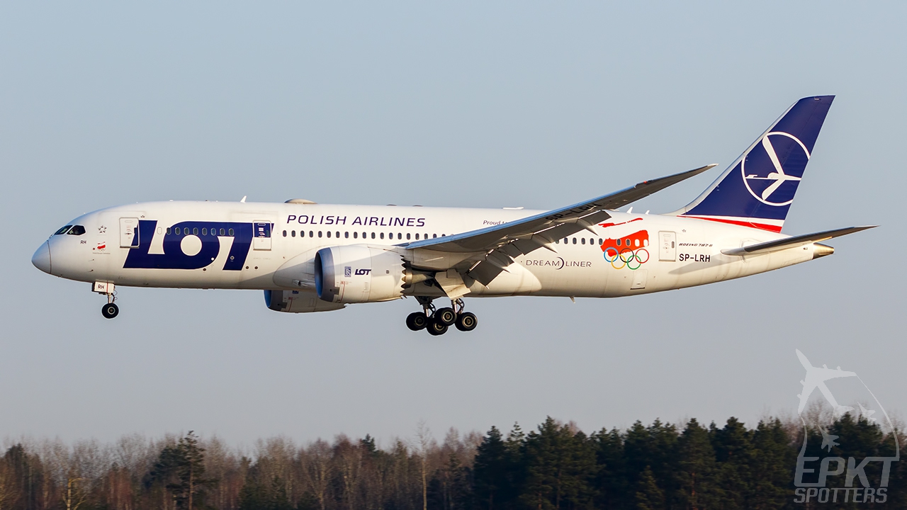 SP-LRH - Boeing 787 -85D Dreamliner (LOT Polish Airlines) / Pyrzowice - Katowice Poland [EPKT/KTW]