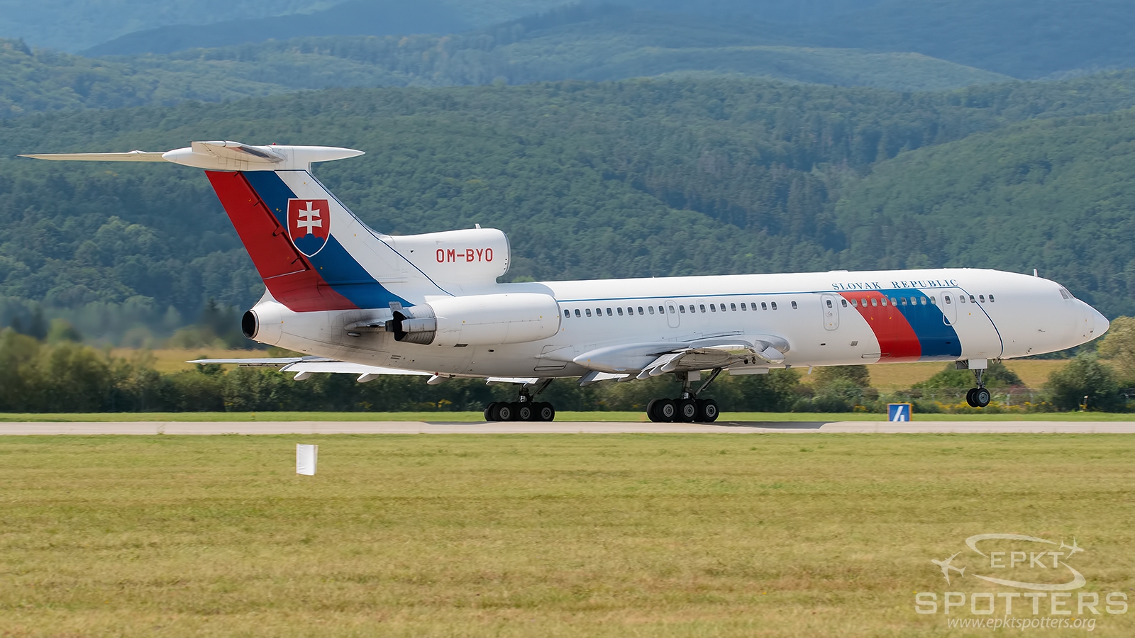 OM-BYO - Tupolev Tu-154 M (Slovakia - Government Flying Service) / Sliac - Sliac Slovakia [LZSL/SLD]