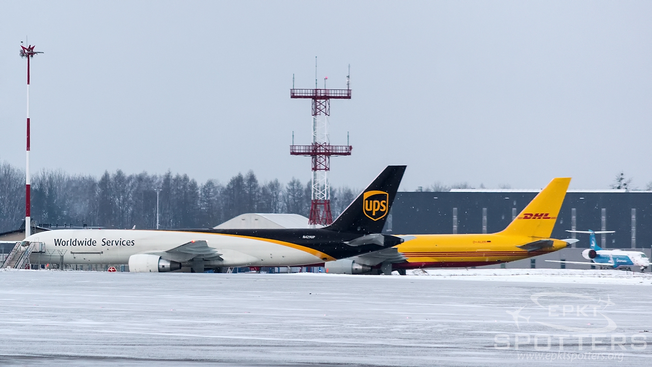 N429UP - Boeing 757 -24A(PF) (United Parcel Service (UPS)) / Pyrzowice - Katowice Poland [EPKT/KTW]
