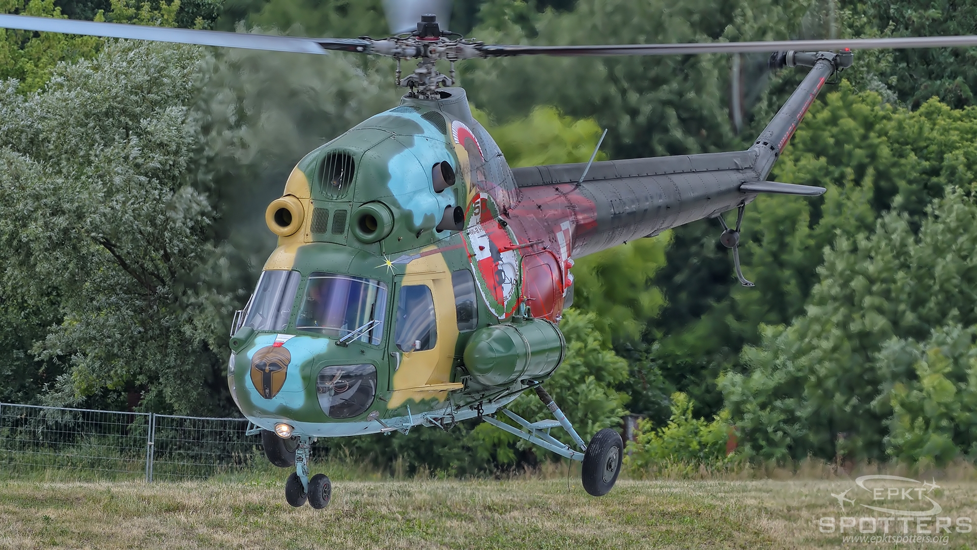 6922 - PZL-Swidnik Mi-2 URN (Poland - Air Force) / Kraków-Czyżyny - Kraków Poland [EPKC/]