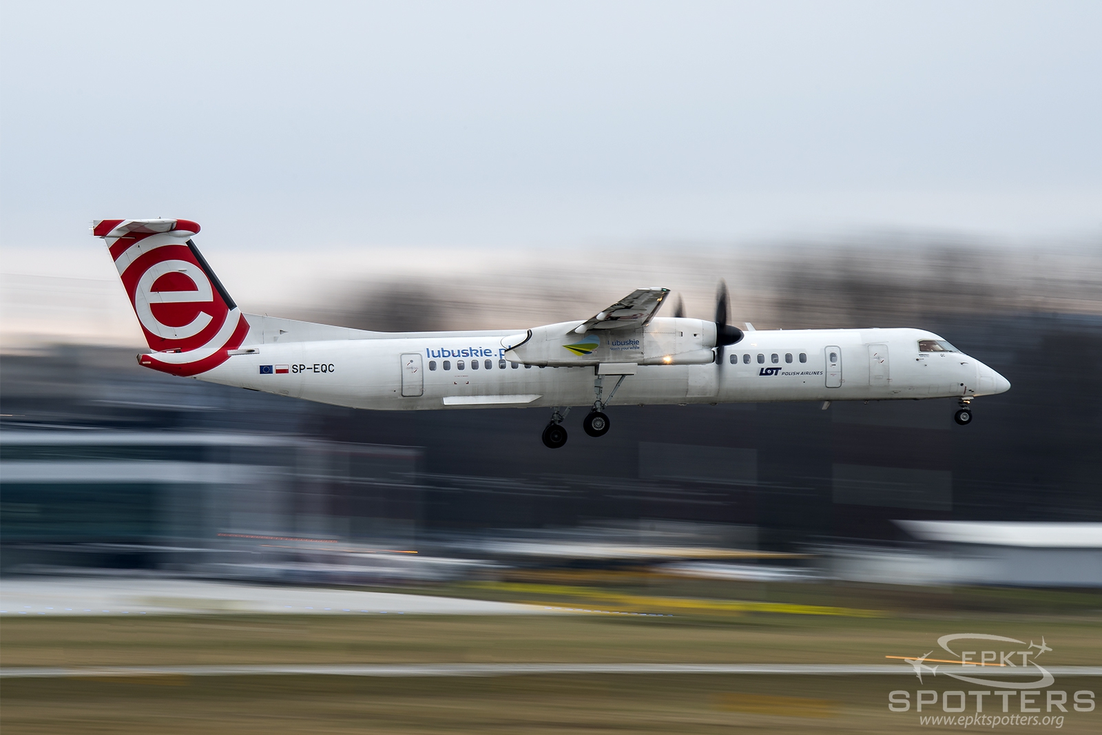 SP-EQC - Bombardier Dash 8 -Q402NextGen (LOT - Polish Airlines) / Balice - Krakow Poland [EPKK/KRK]