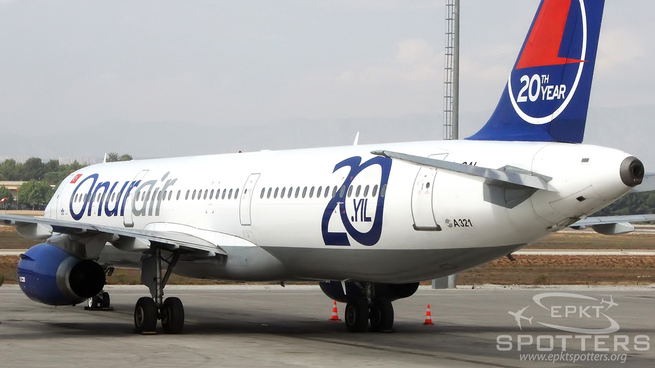 TC-OAL - Airbus A321 -231 (Onur Air) / Antalya - Antalya Turkey [LTAI/AYT]