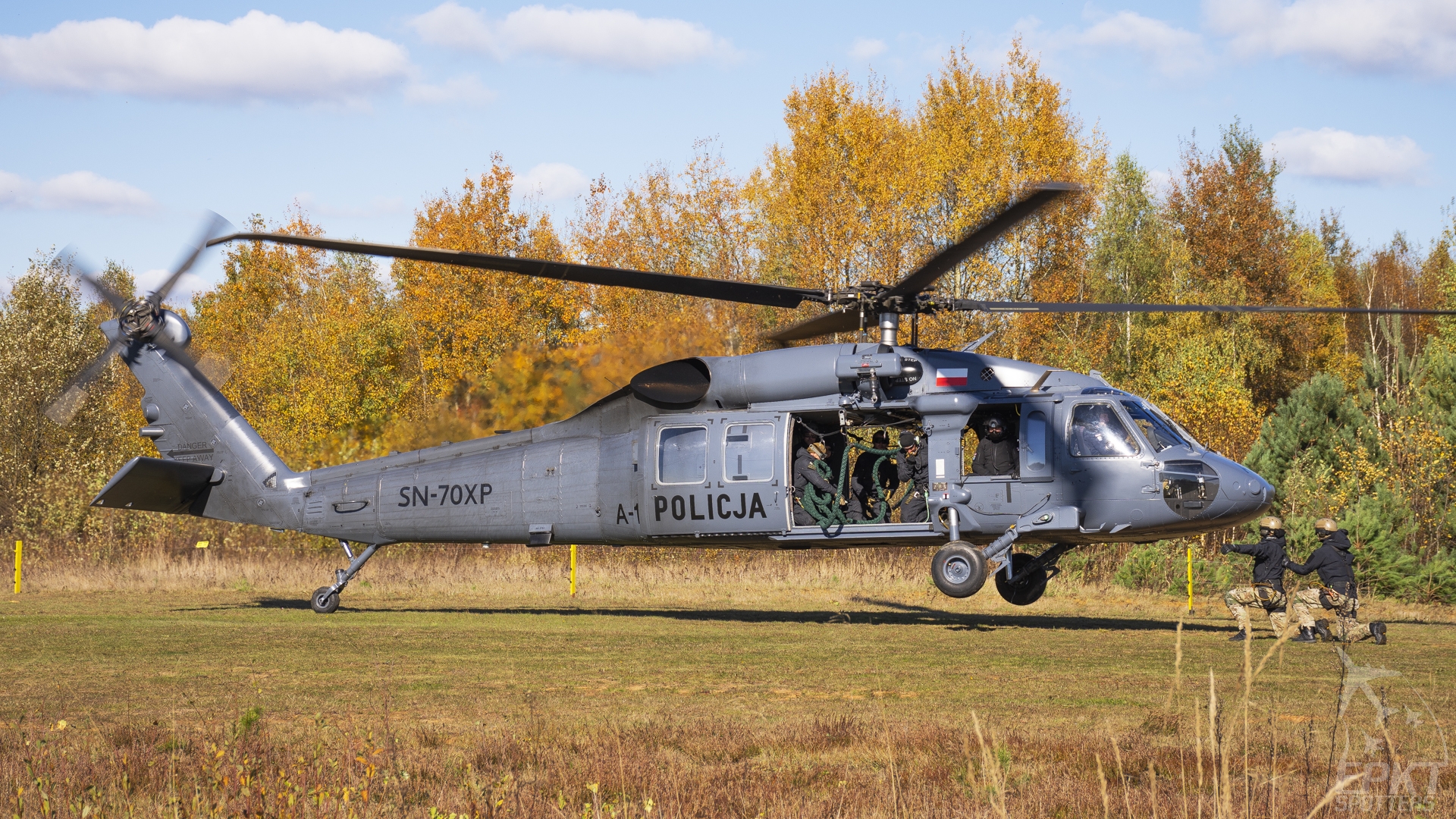SN-70XP - Sikorsky S-70 i Black Hawk (Poland - Police) / Other location - Poręba Poland [/]