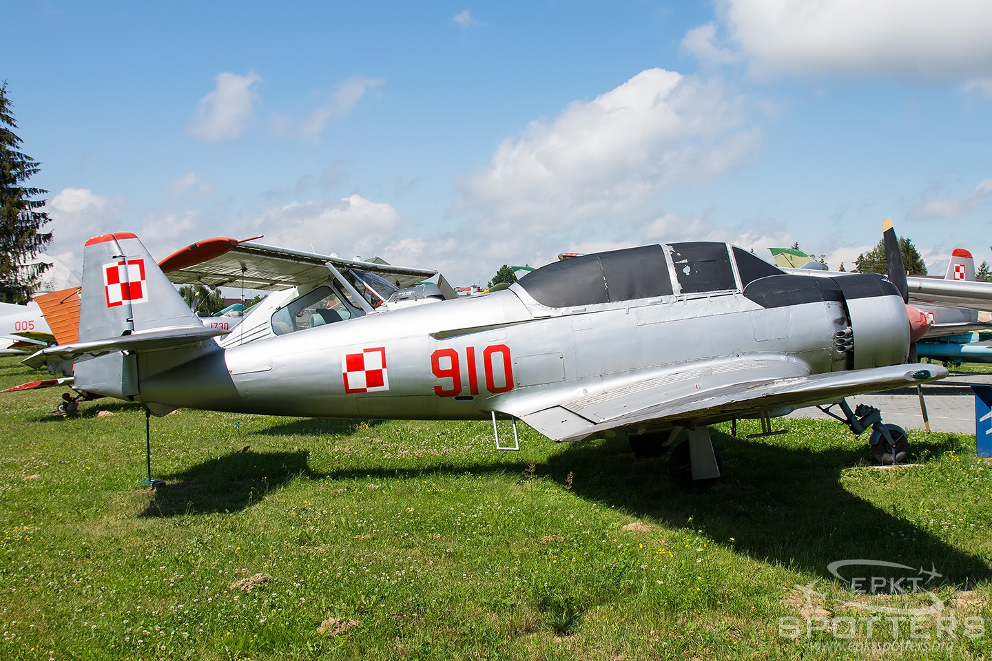 910 - PZL-Mielec TS-8 Bies  (Poland - Air Force) / Deblin - Deblin Poland [EPDE/]