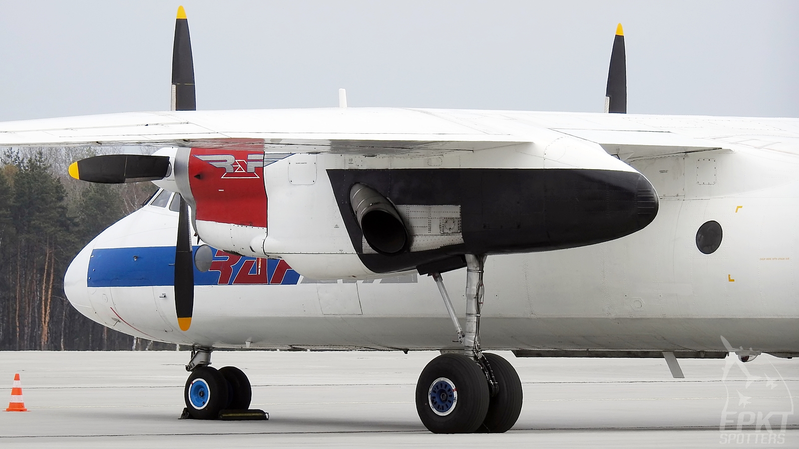 YL-RAC - Antonov An-26 B (Raf-Avia Airlines) / Pyrzowice - Katowice Poland [EPKT/KTW]