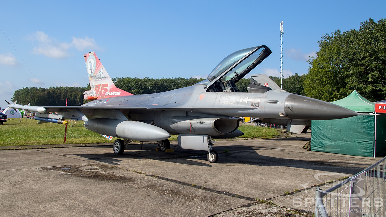 J-879 - General Dynamics F-16 AM (Netherlands - Royal Air Force) / Leos Janacek Airport - Ostrava Czech Republic [LKMT/OSR]