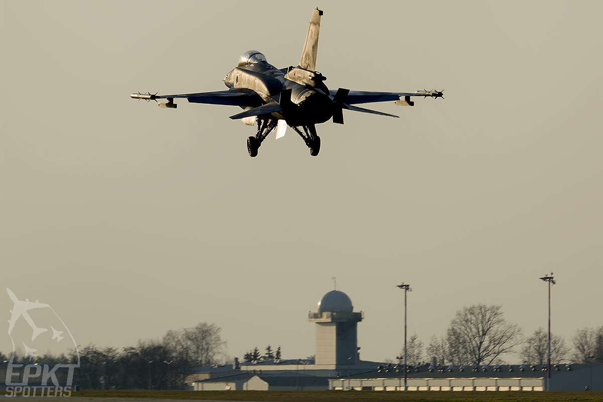 4041 - Lockheed Martin F-16 C Fighting Falcon (Poland - Air Force) / 32 Baza Lotnictwa Taktycznego - Lask Poland [EPLK/]