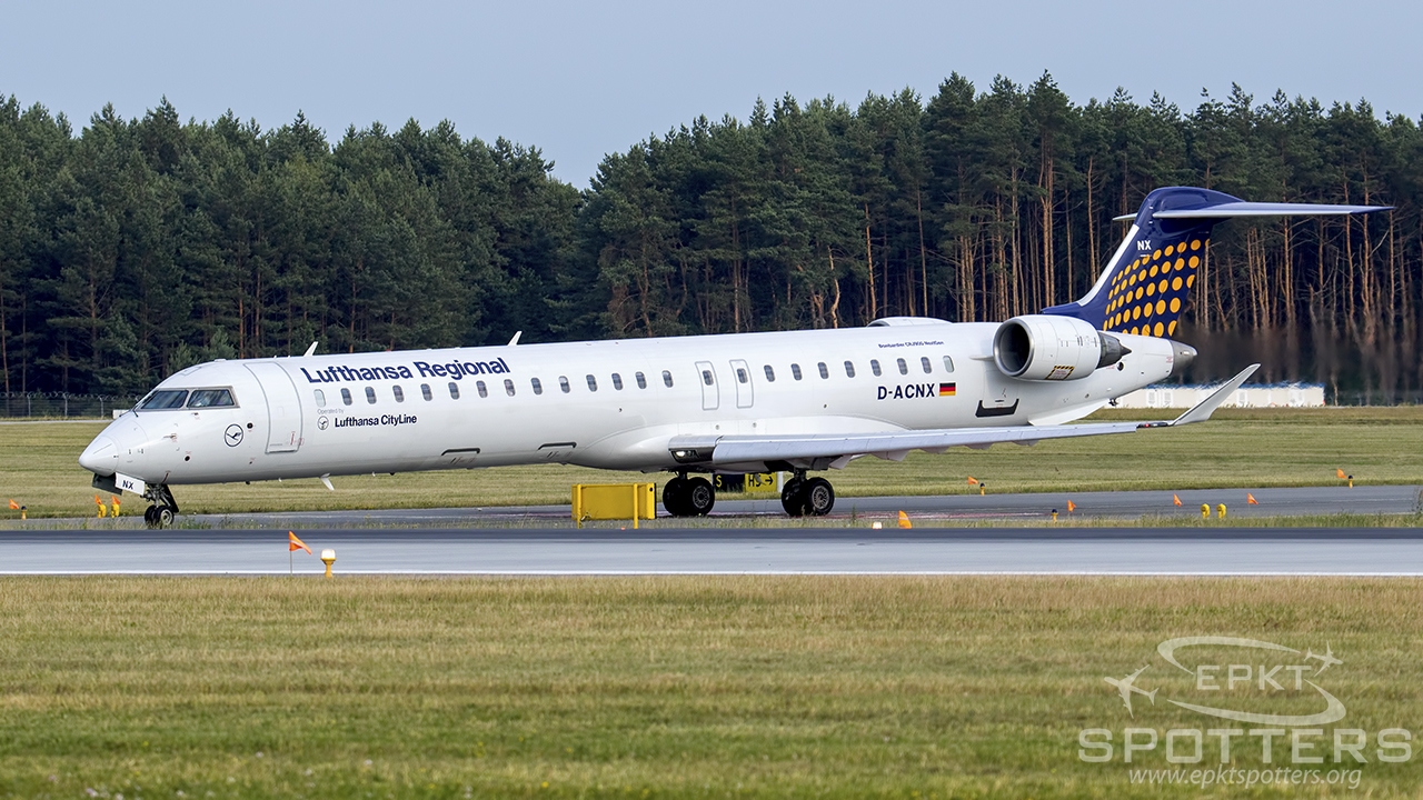 D-ACNX - Bombardier CRJ -900 NextGen (Lufthansa Regional (City Line)) / Pyrzowice - Katowice Poland [EPKT/KTW]