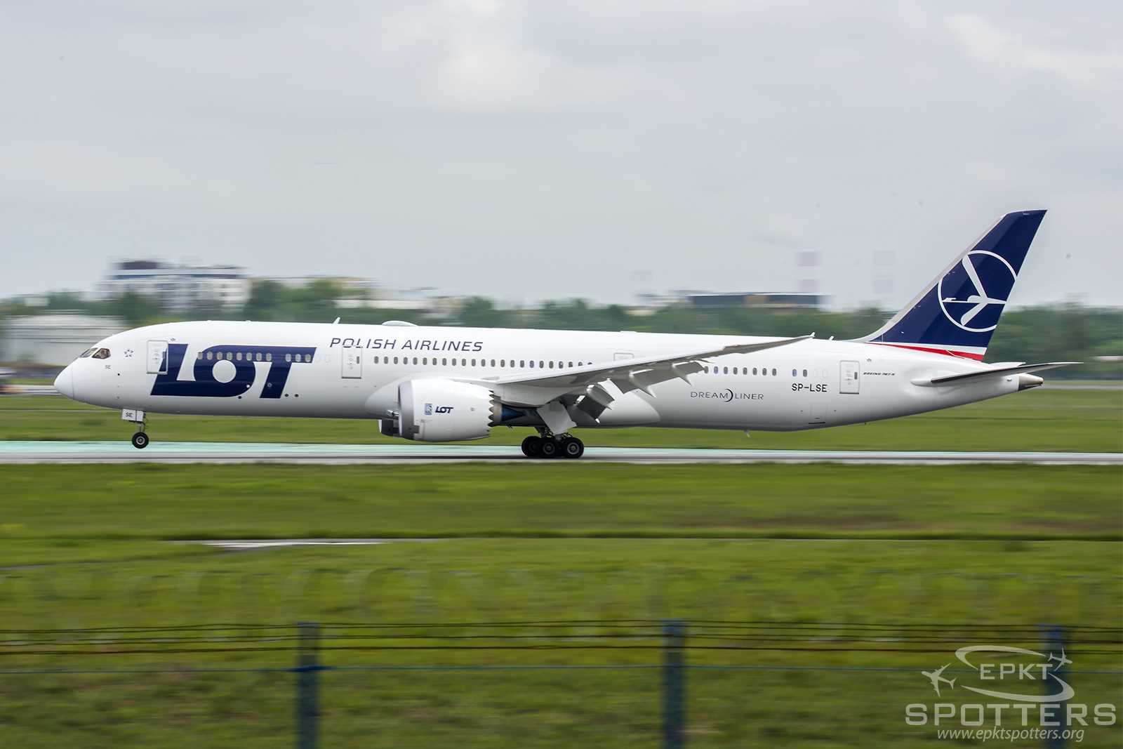 SP-LSE - Boeing 787 -9 Dreamliner (LOT Polish Airlines) / Chopin / Okecie - Warsaw Poland [EPWA/WAW]