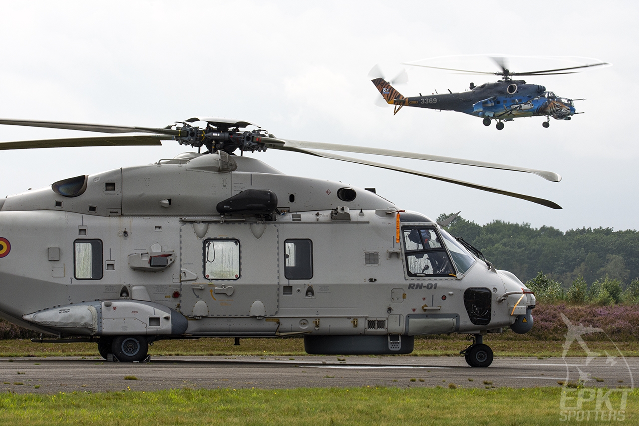 RN-01 - NH Industries NH-90 NFH (Belgium - Army) / Leopoldsburg Airfield - Leopoldsburg Belgium [EBLE/]