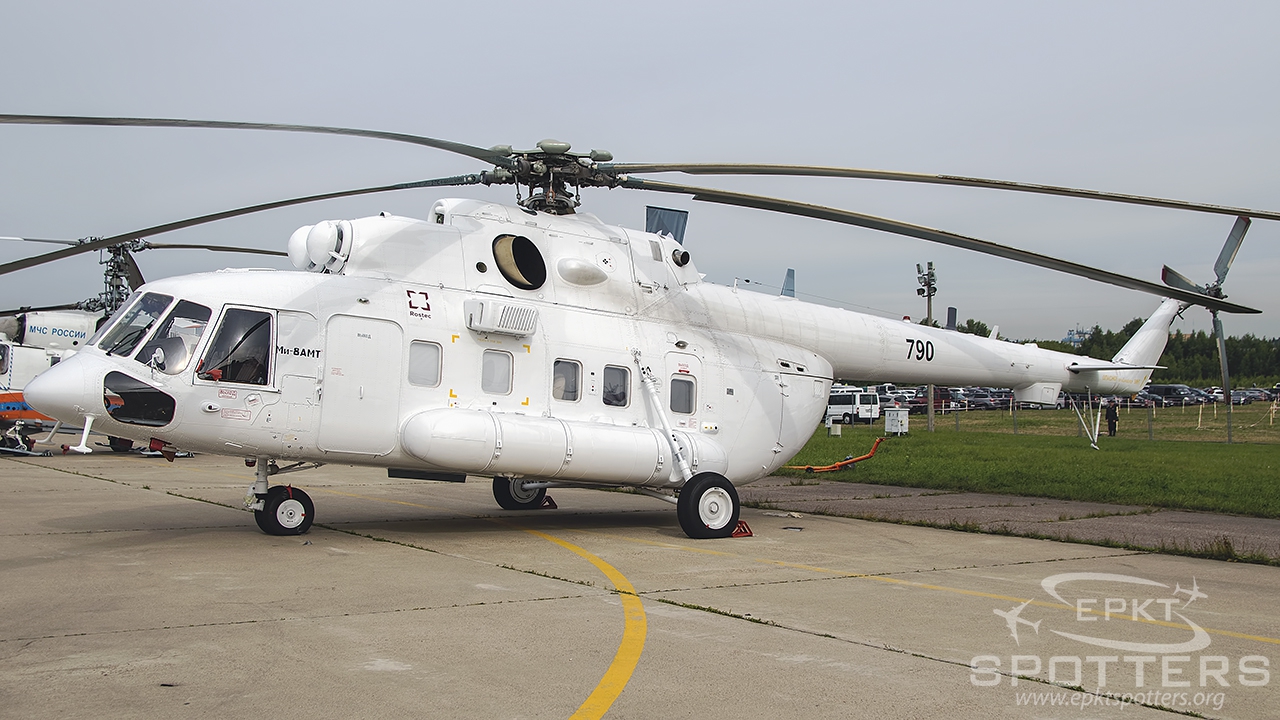 790 - Mil Mi-8 AMT Hip (Mil Design Bureau (Moscow Helicopter Plant)) / Ramenskoye / Zhukovsky - Ramenskoe Russian Federation [UUBW/]