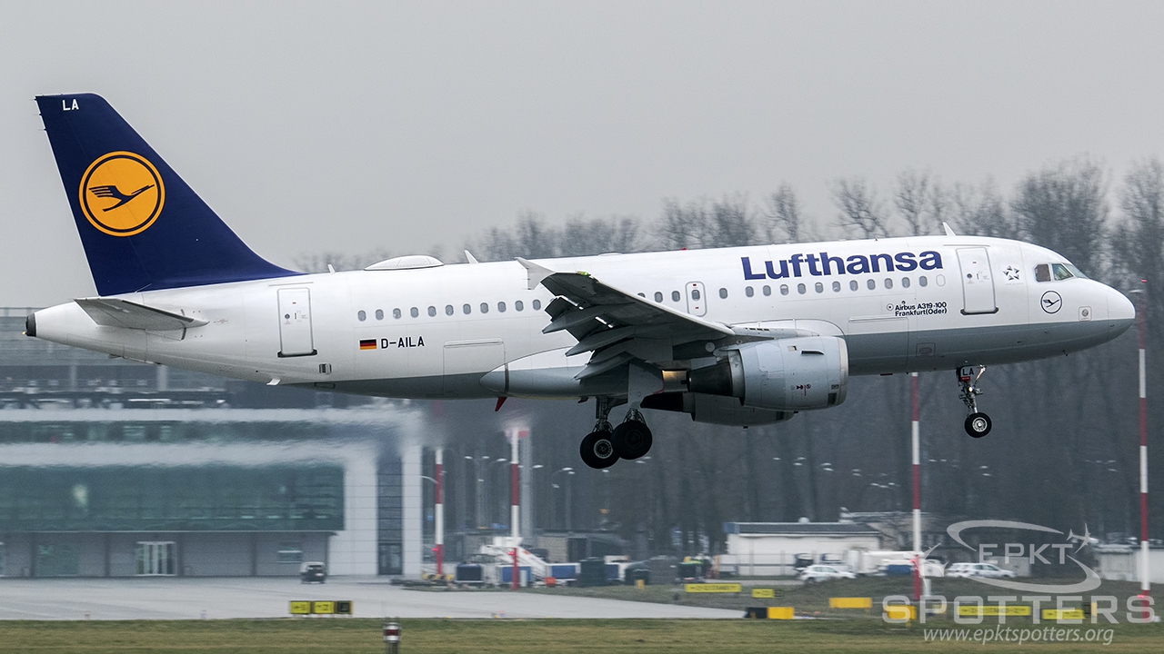 D-AILA - Airbus A319 -114 (Lufthansa) / Balice - Krakow Poland [EPKK/KRK]