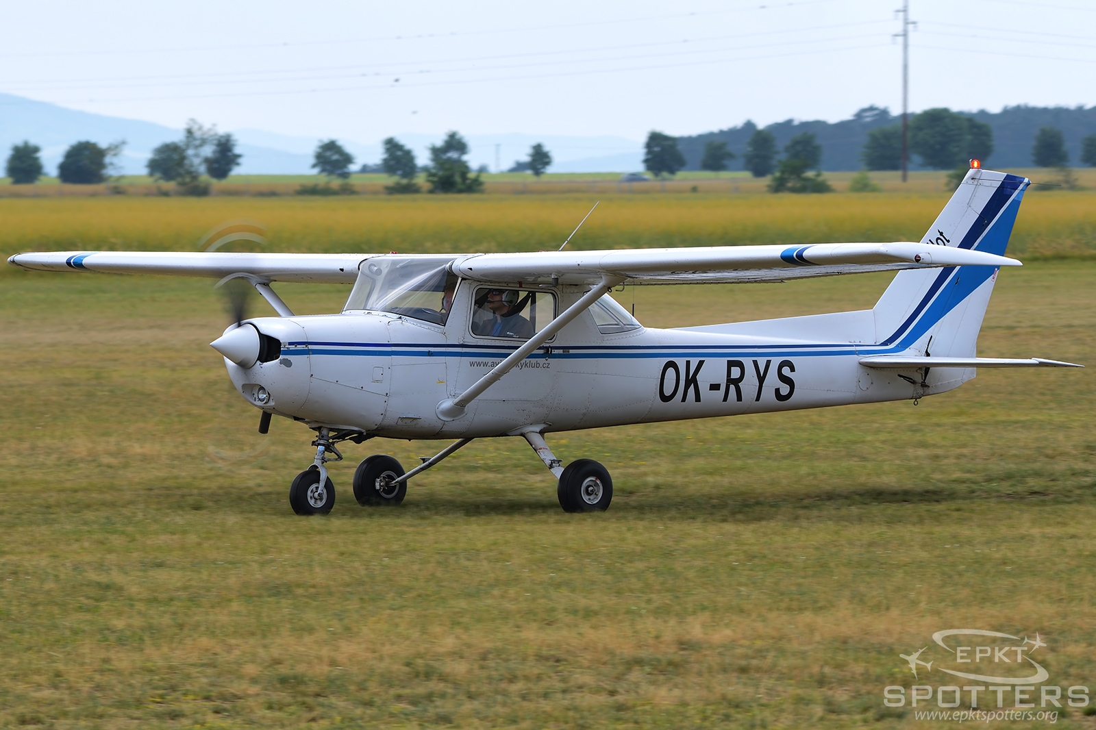 OK-RYS  - Cessna 152  (Aviation Club) / Roudnice - Roudnice Nad Labem Czech Republic [LKRO/]