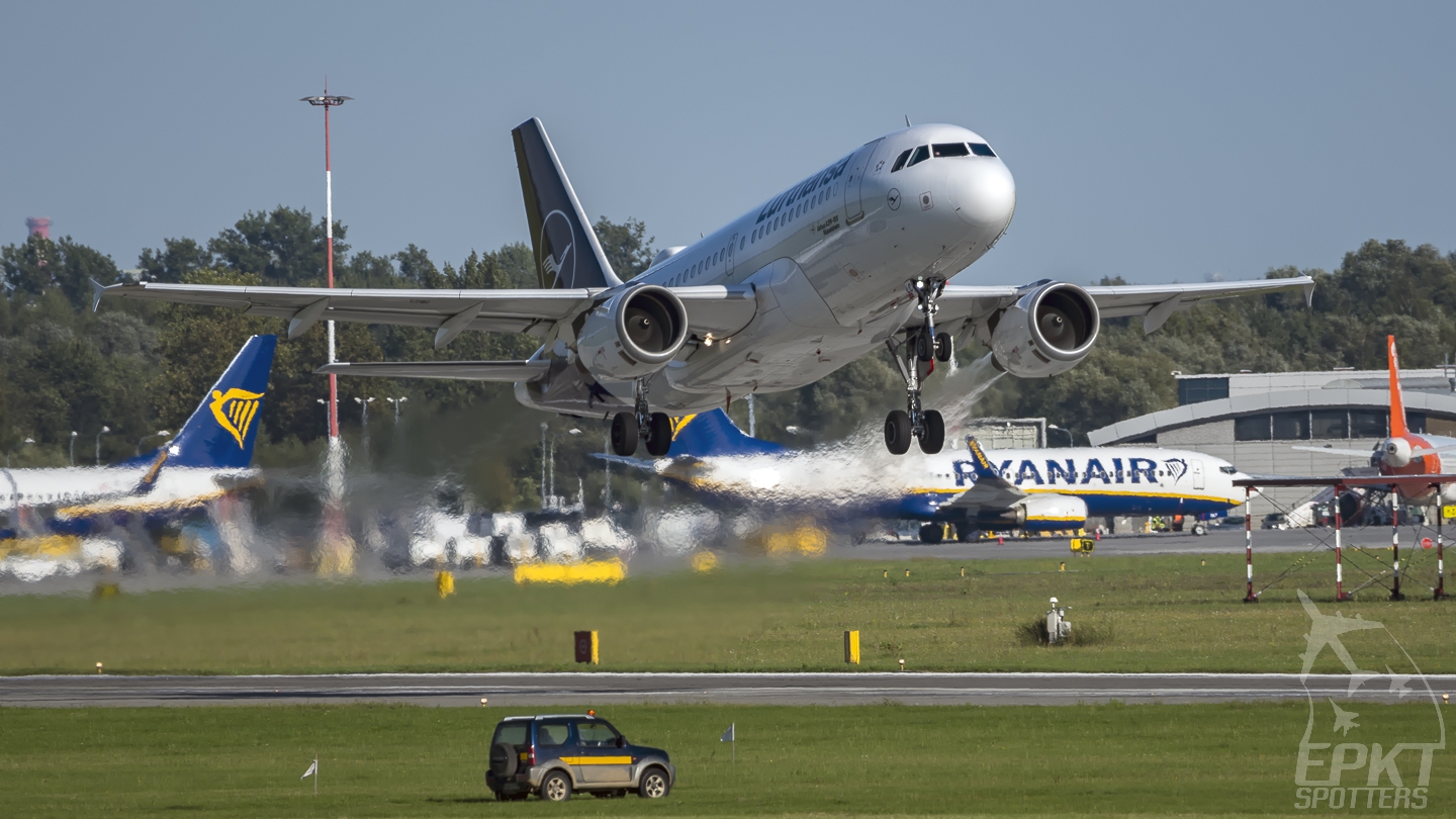 D-AILC - Airbus A319 -114 (Lufthansa) / Balice - Krakow Poland [EPKK/KRK]