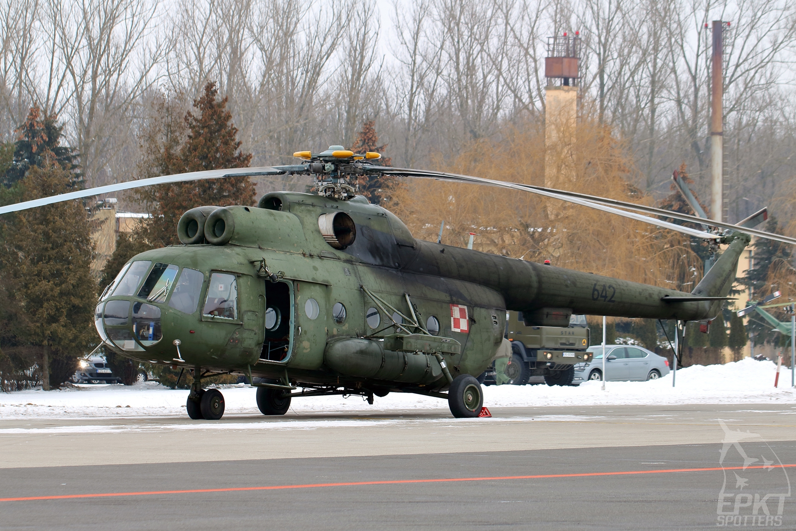 642 - Mil Mi-8 T (Poland - Army) / Łęczyca - Łęczyca Poland [EPLY/]