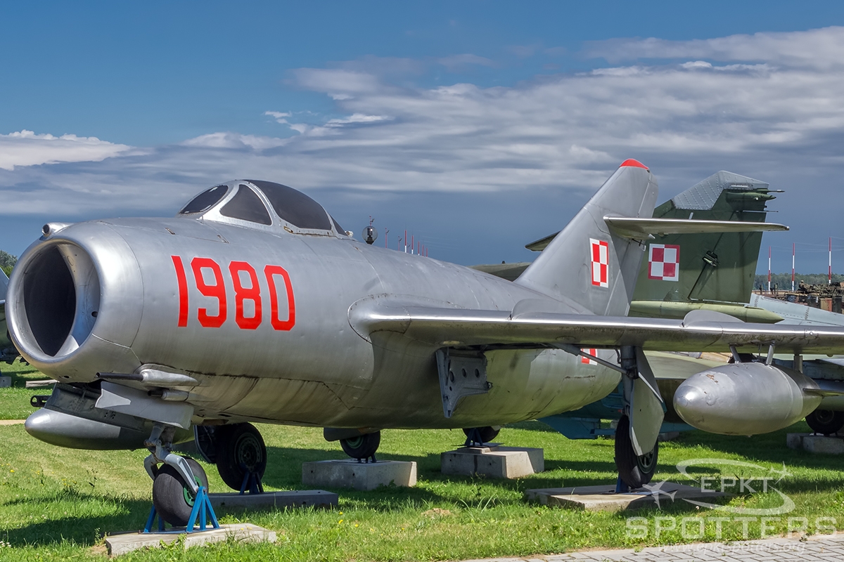 1980 - WSK-Mielec Lim-2  (Poland - Air Force) / Deblin - Deblin Poland [EPDE/]