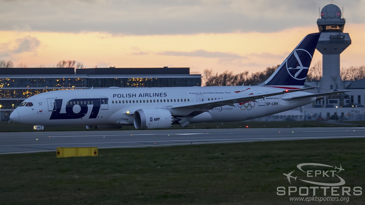 SP-LRH - Boeing 787 -85D Dreamliner (LOT Polish Airlines) / Chopin / Okecie - Warsaw Poland [EPWA/WAW]
