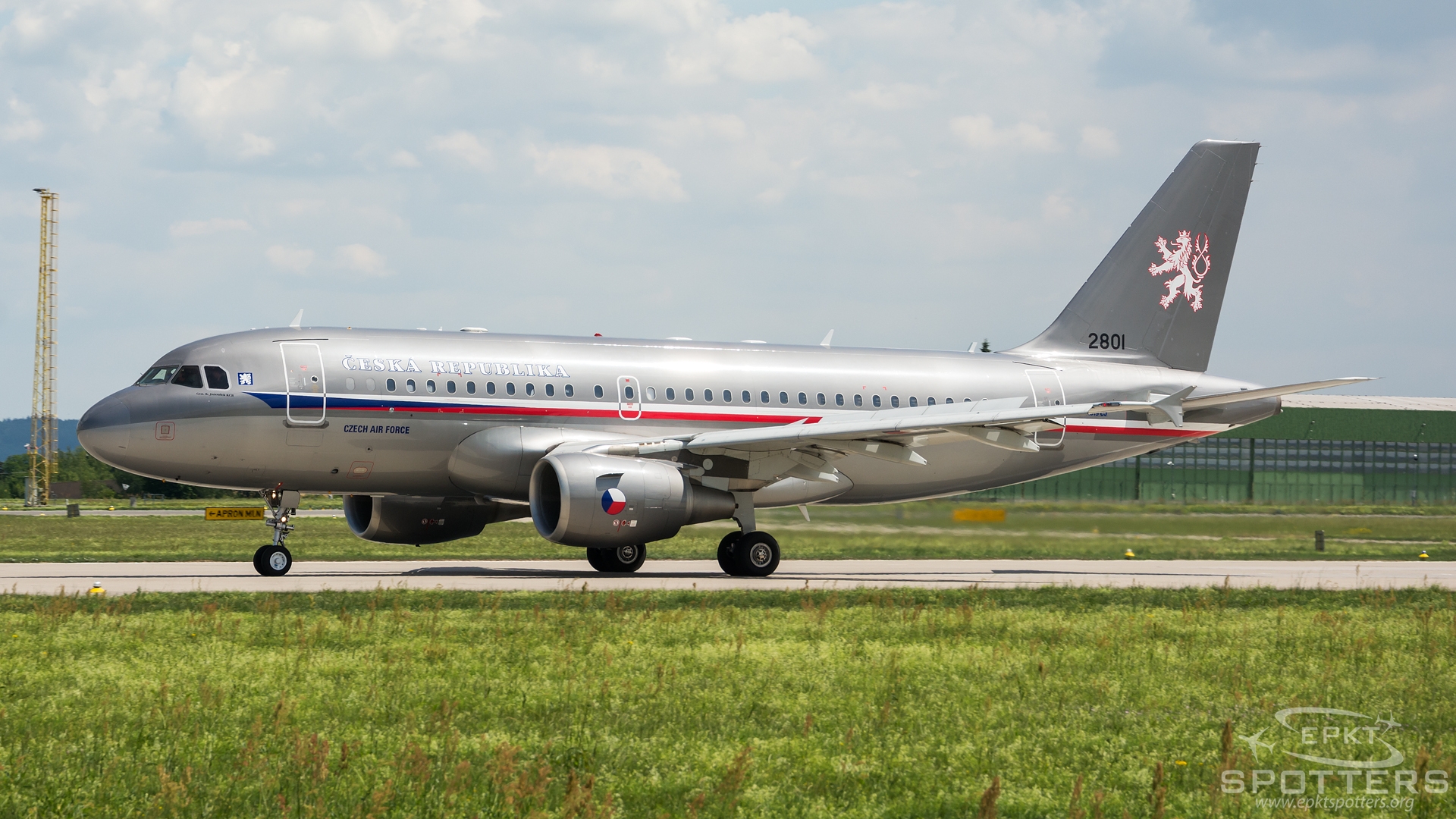2801 - Airbus A319 -115X(CJ) (Czech Republic - Air Force) / Caslav - Caslav Czech Republic [LKCV/]
