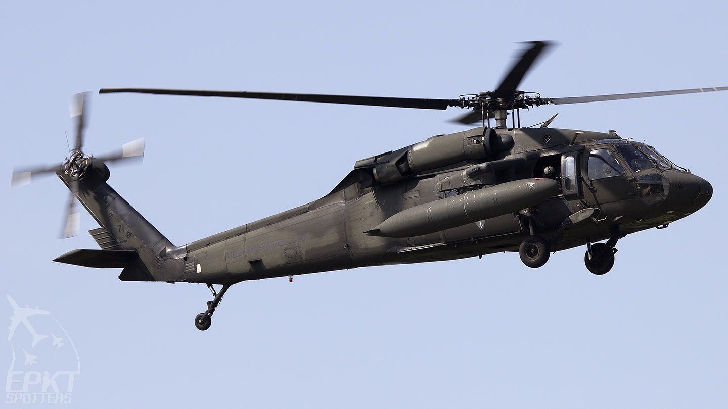 88-26071 - Sikorsky UH-60 A Blackhawk (United States - US Army) / 23 Baza Lotnictwa Taktycznego - Minsk Mazowiecki Poland [EPMM/]