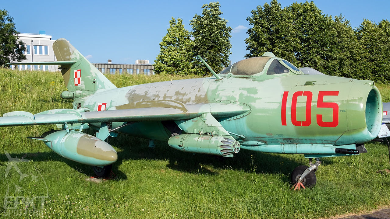 105 - PZL Mielec Lim-6 R (Poland - Air Force) / Kraków-Czyżyny - Kraków Poland [EPKC/]