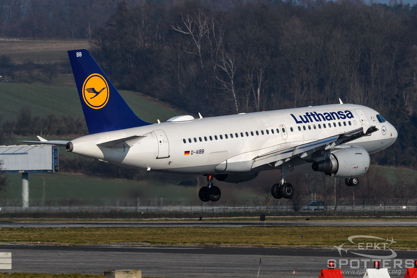 D-AIBB - Airbus A319 -112 (Lufthansa) / Balice - Krakow Poland [EPKK/KRK]