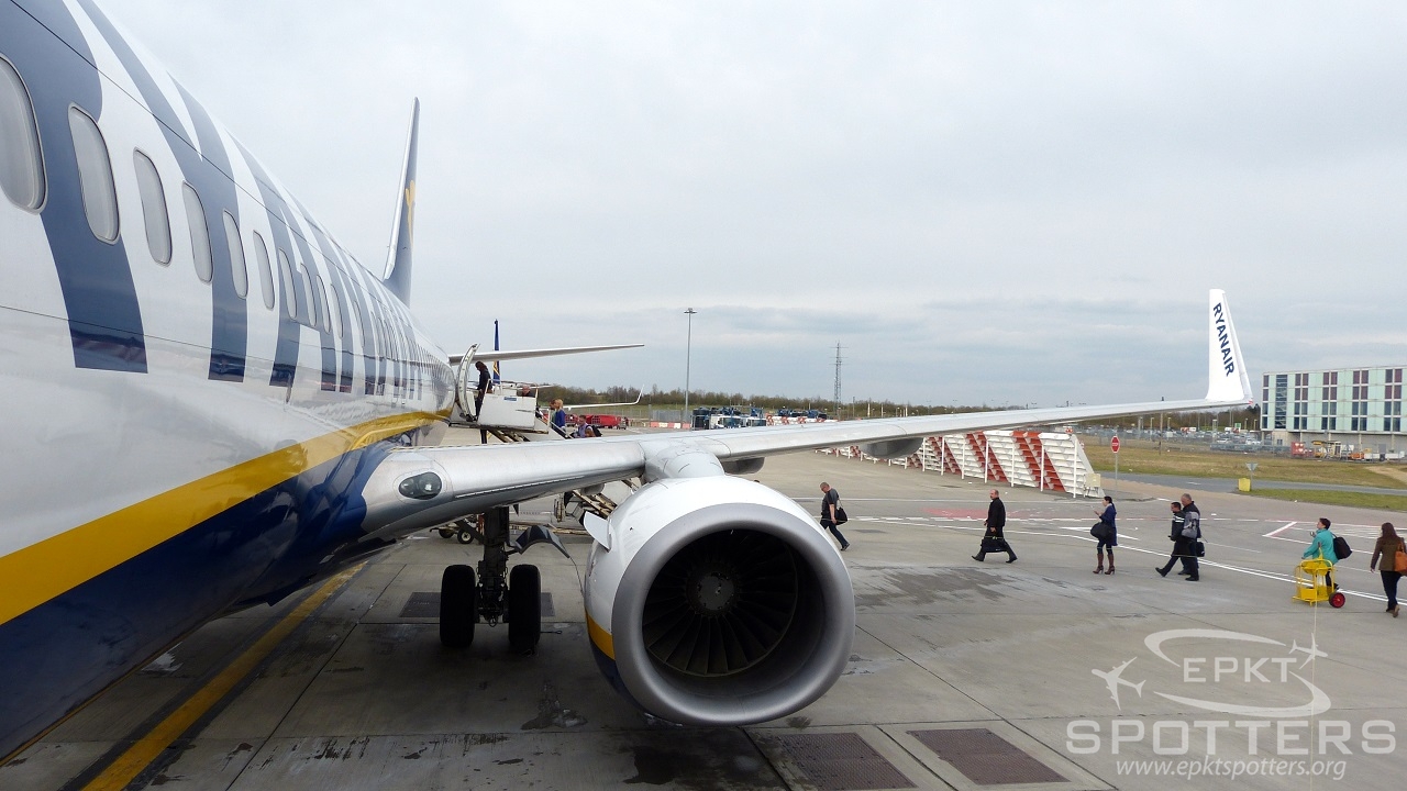 EI-EKG - Boeing 737 -8AS (Ryanair) / Stansted - London United Kingdom [EGSS/STN]