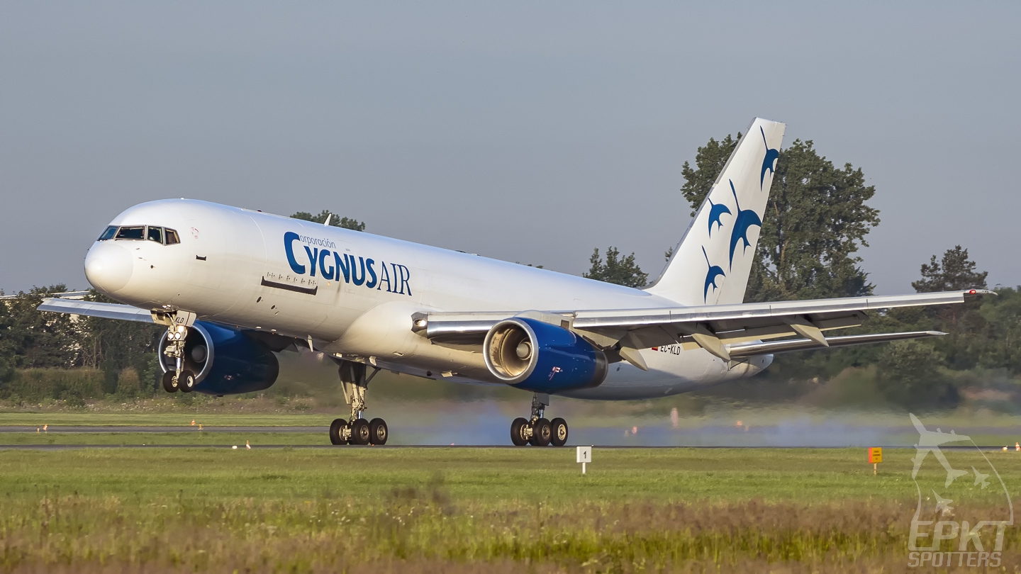 EC-KLD - Boeing 757 -236(SF) (Cygnus Air) / Pyrzowice - Katowice Poland [EPKT/KTW]