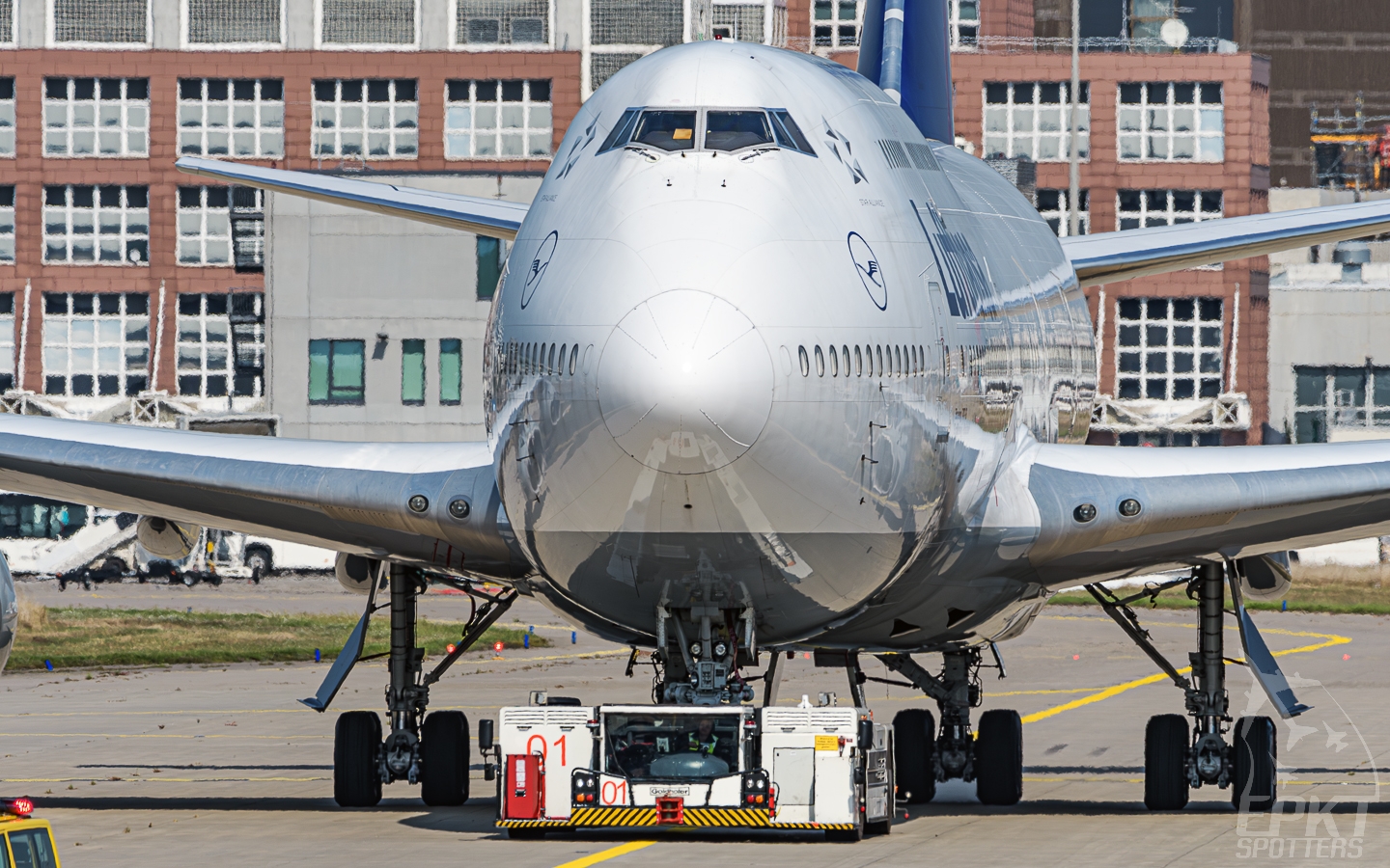 D-ABYQ - Boeing 747 -830 Intercontinental (Lufthansa) / Frankfurt Main - Frankfurt Germany [EDDF/FRA]
